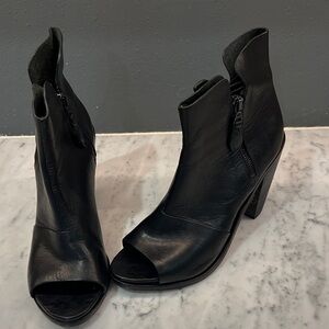 rag & bone Black Peep-Toe Heeled Boots